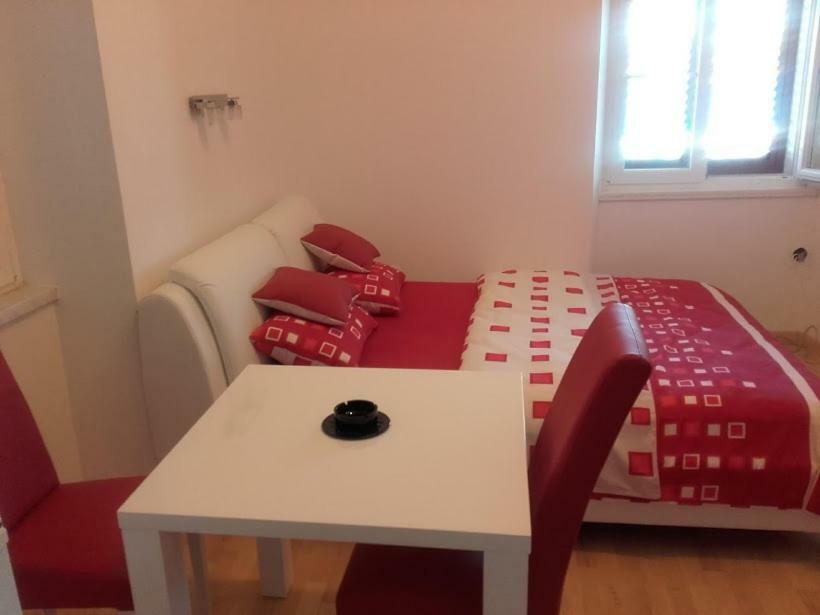 Apartment Riva Biograd Na Moru Eksteriør billede