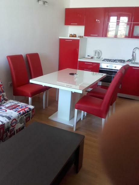 Apartment Riva Biograd Na Moru Eksteriør billede